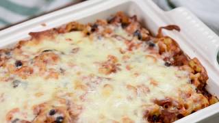 Taco Mac N Cheese Pasta Bake // Real Housemoms