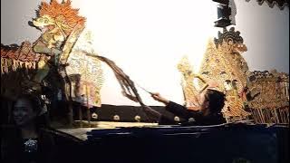 Download lagu PAGELARAN WAYANG KULIT GAGRAG BANYUMASAN SEMALAM SUNTUK|| LAKON 'TOGOG MENDEM' || BAGIAN 2