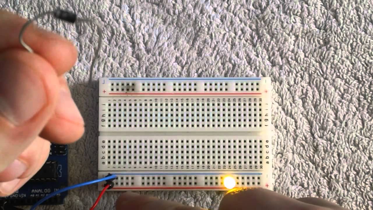 [Elektronika] Jak działa dioda półprzewodnikowa - YouTube
