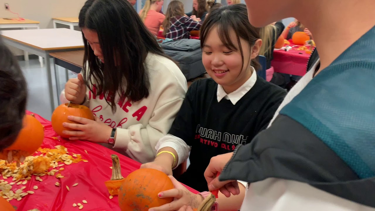 2019.10.24 Pumpkin Patch and Carving with 미션시 교육청