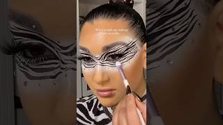 zebra makeup tutorial 🦓#shorts #shortsfeed #viralvideo #makeup #youtubeshorts #halloween #beautytips