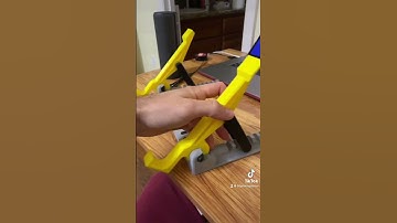 3D printed adjustable laptop stand