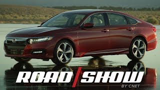 2018 Honda Accord wants to make sedans cool again