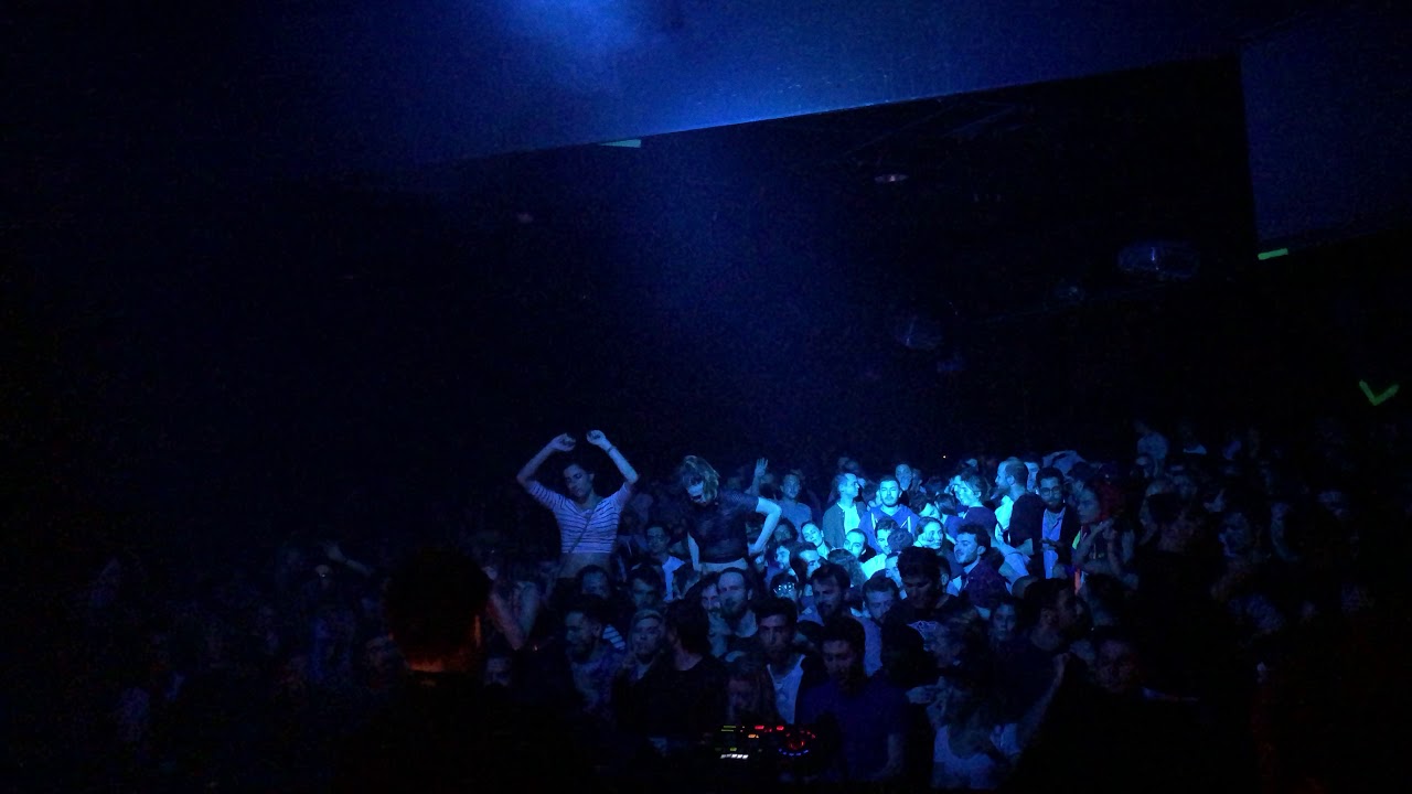 Maceo Plex playing 'Techno Rausch' Le Trabendo, Paris (2017) YouTube