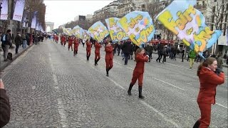 Parade du nouvel an 2017 Champs Elysées avec Kunstgroep Alkuone