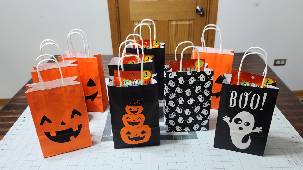 Halloween Treat Bags | Crafts for Kids | PBS KIDS for Parents