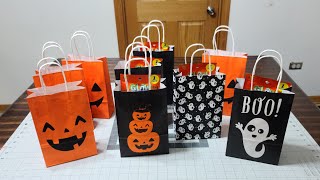 #halloween #goodybags #dollartree DIY Halloween Goody Bags