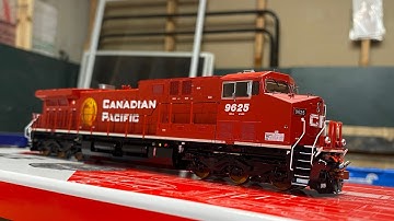 Review: ScaleTrains Rivet Counter GE AC4400CW (Canadian Pacific)