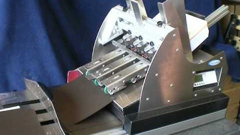 Friction feeder - Vacuumatic TCF - Counting customer samples of heavy art board into batches of 10