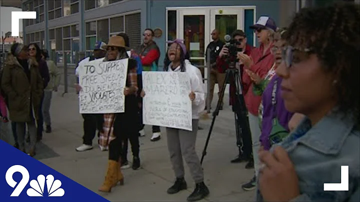 Community members rally in support of coach, parent