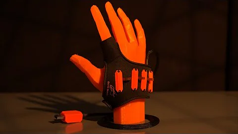 A Kickstarter Project We Love: Impulse Neuro-Controller for PC Gaming