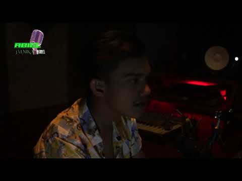 CUKUP SAKALI  -  ABIEL JATNIKA ( OFFCIAL MUSIC VIDEO )