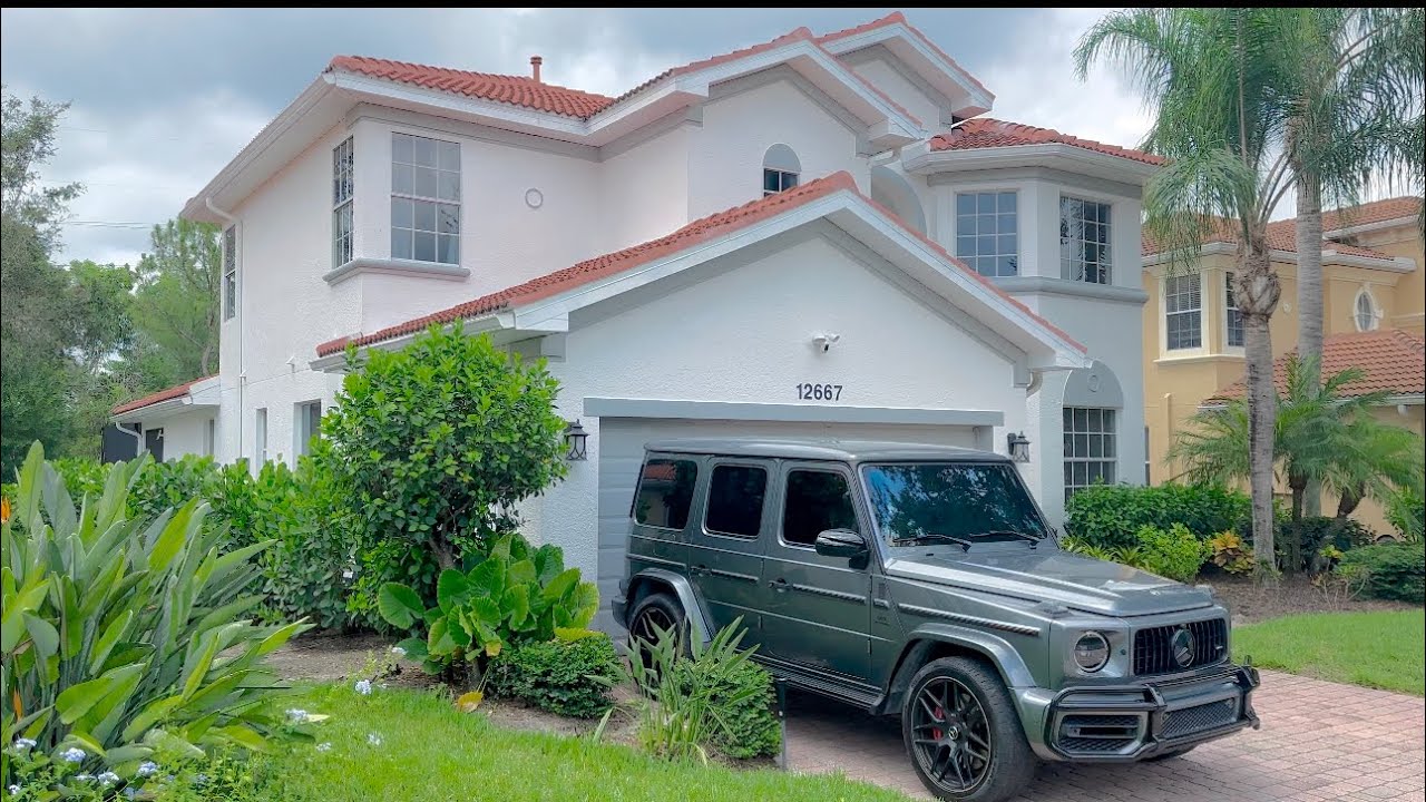 12667 Biscayne Ct, Naples, FLORIDA 34105 • (239)2386680 • Tomas Nagys REALTOR • HOME FOR RENT