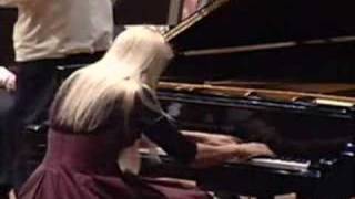Valentina Lisitsa: Live　DVD Amazon.com: Black and Pink : Valentina Lisitsa, ValalProductions