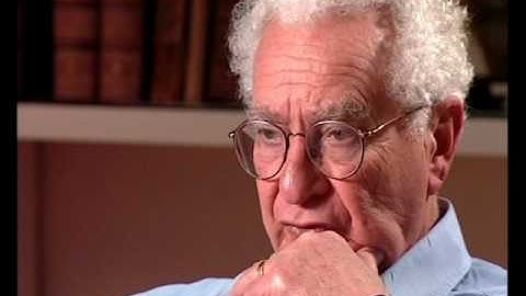 Murray Gell-Mann - A revolution in physics? (164/200)