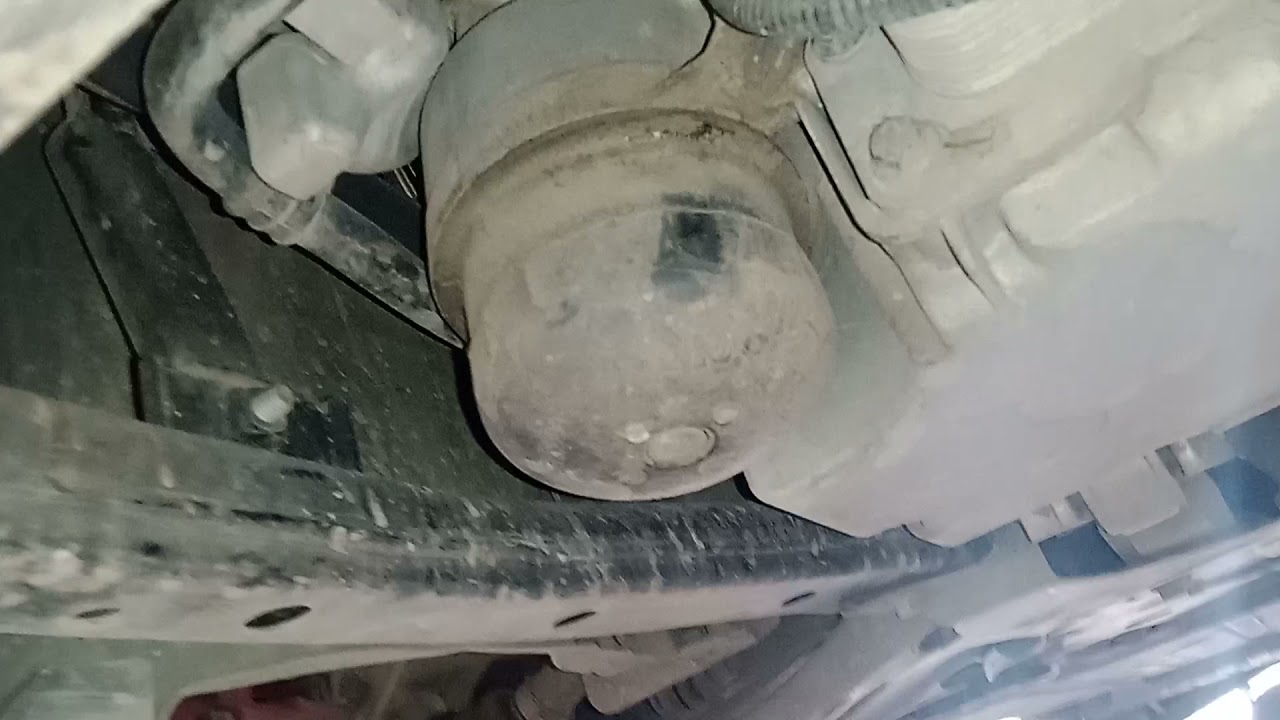 Volvo xc40 oil filter how to open YouTube