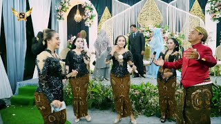 Download Lagu NGERENTENGI WEDOAN - GARWONE WONG LIYO - KANGENING ATI - IRENG MANIS - Campursari SEMAR MULYO MP3 Download Lagu NGERENTENGI WEDOAN - GARWONE WONG LIYO - KANGENING ATI - IRENG MANIS - Campursari SEMAR MULYO MP3