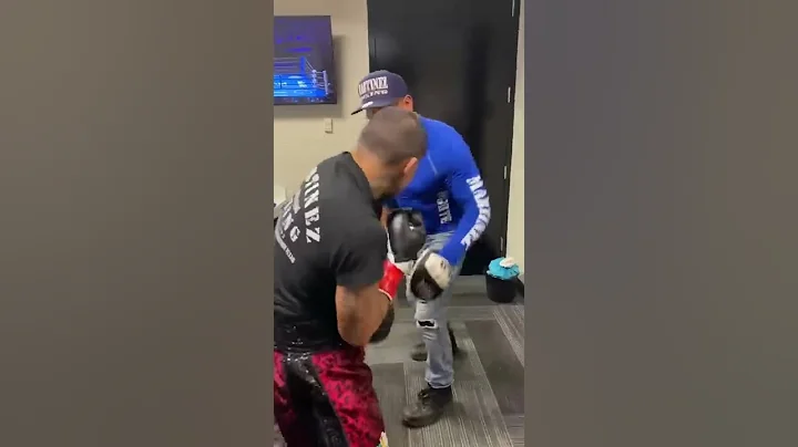 Eric Manriquez pad work W/ David Martinez b4 Fight...