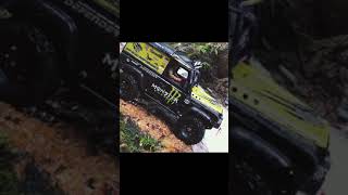 1/10 Scale RC Car Land Rover D90 GO DOWN TO THE WATER #SHORTS