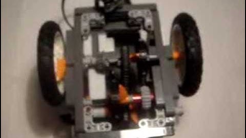 OneMotorNXT V2 - mobile robot with only one motor