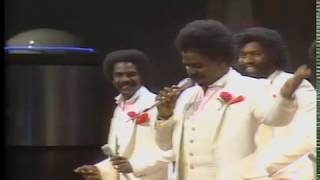 The Whispers - Say Yes (Live on Soul Train) chords