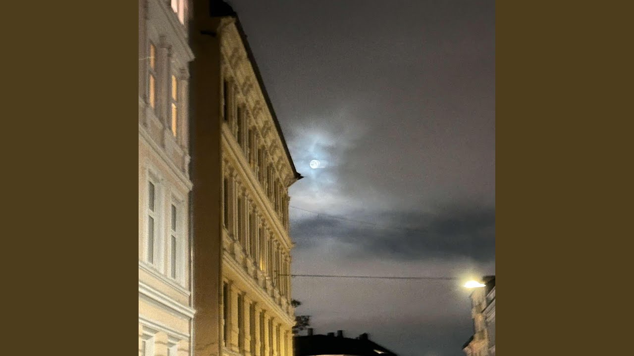 Guarda HARMONY su YouTube Guarda HARMONY su YouTube