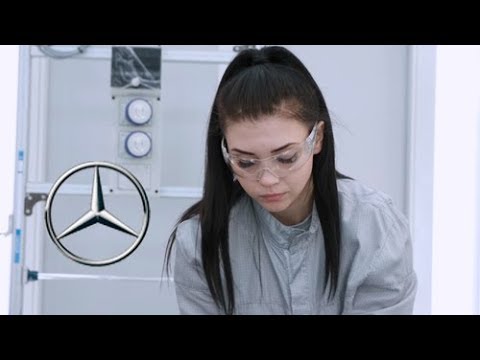 Видео: DaimlerChrysler сокращает 13000 рабочих мест