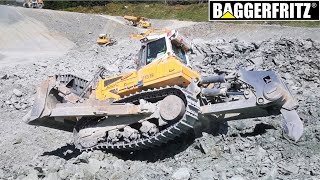 MASSIVE Liebherr PR766 - 20 minutes of hard rock ripping and pushing