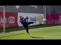 How to train like manuel neuer  goalkeeper training