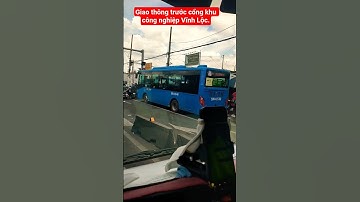 Xe rất đông trên quốc lộ 1A khu vực trước cổng khu công nghiệp Vĩnh Lộc hướng đi An Sương.