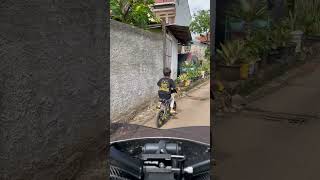 Main Sepeda Di Jalanan