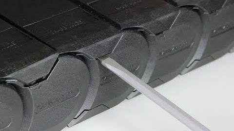 Kabelschlepp TKA energy chain - Cover disassembly