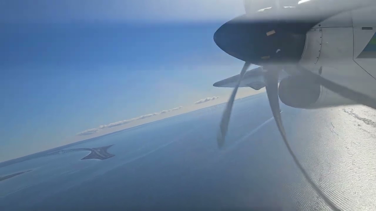 BRA ATR 72-600 takeoff from Copenhagen airport runway 04R