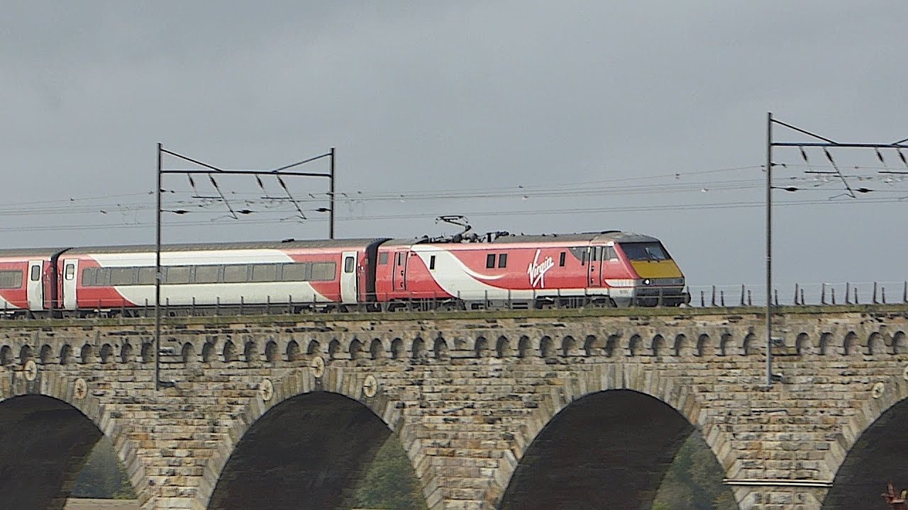Berwick-upon-Tweed Railway Station (18/10/2017)