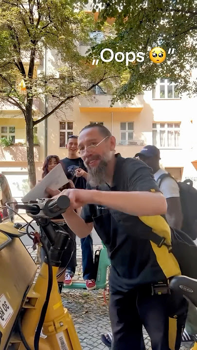 This Man's Reaction Is Amazing