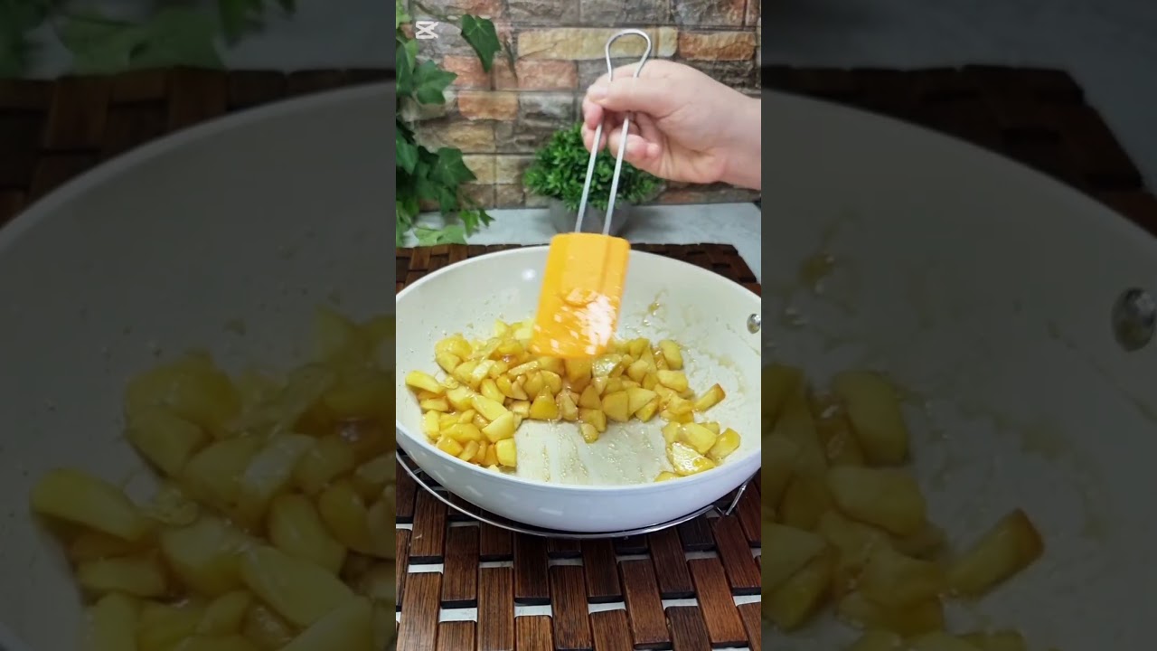 🍎 Κρέμα Μήλου με Σιμιγδάλι & Κανέλα🎉easy apple dessert #apple #fridaspassion #εύκολεσσυνταγέσ#recipe