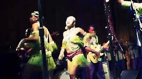 Femi Kuti & Positive Force 4-28-11Dancing Girls