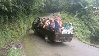 Jalur Lalu Lintas Gunung Lio Menjelang Tahun Baru