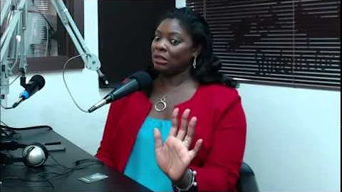 The Kiss my Biz Show with Annette Gray