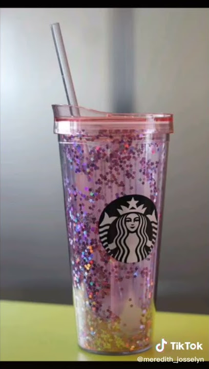 5 cosas que tienes que saber sobre la polémica de los vasos rojos de  Starbucks