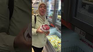 Eine Packung Eis Kostet Genau So Viel Wie Eine Kugel Eis