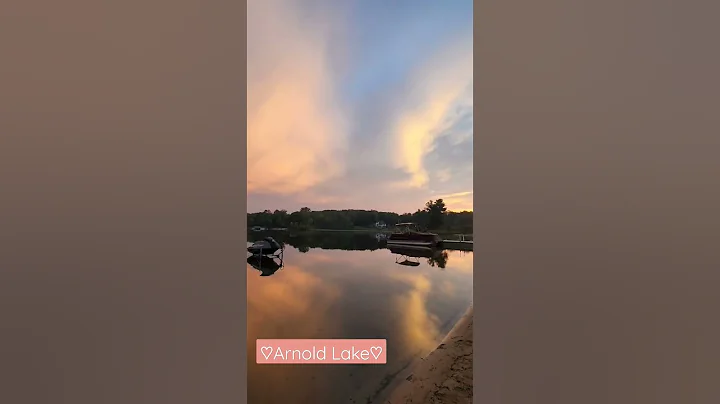 Arnold Lake sunrise