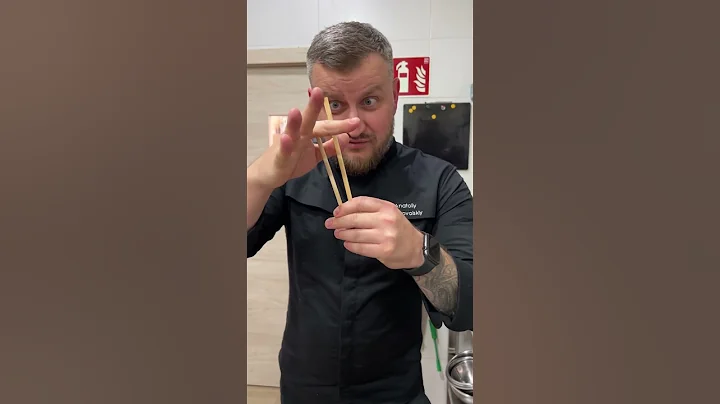 Lifehack with chopsticks 🥢🥢🥢