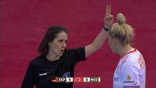 Pulled down during a counter-attack | Video analysis | IHF Education Centre