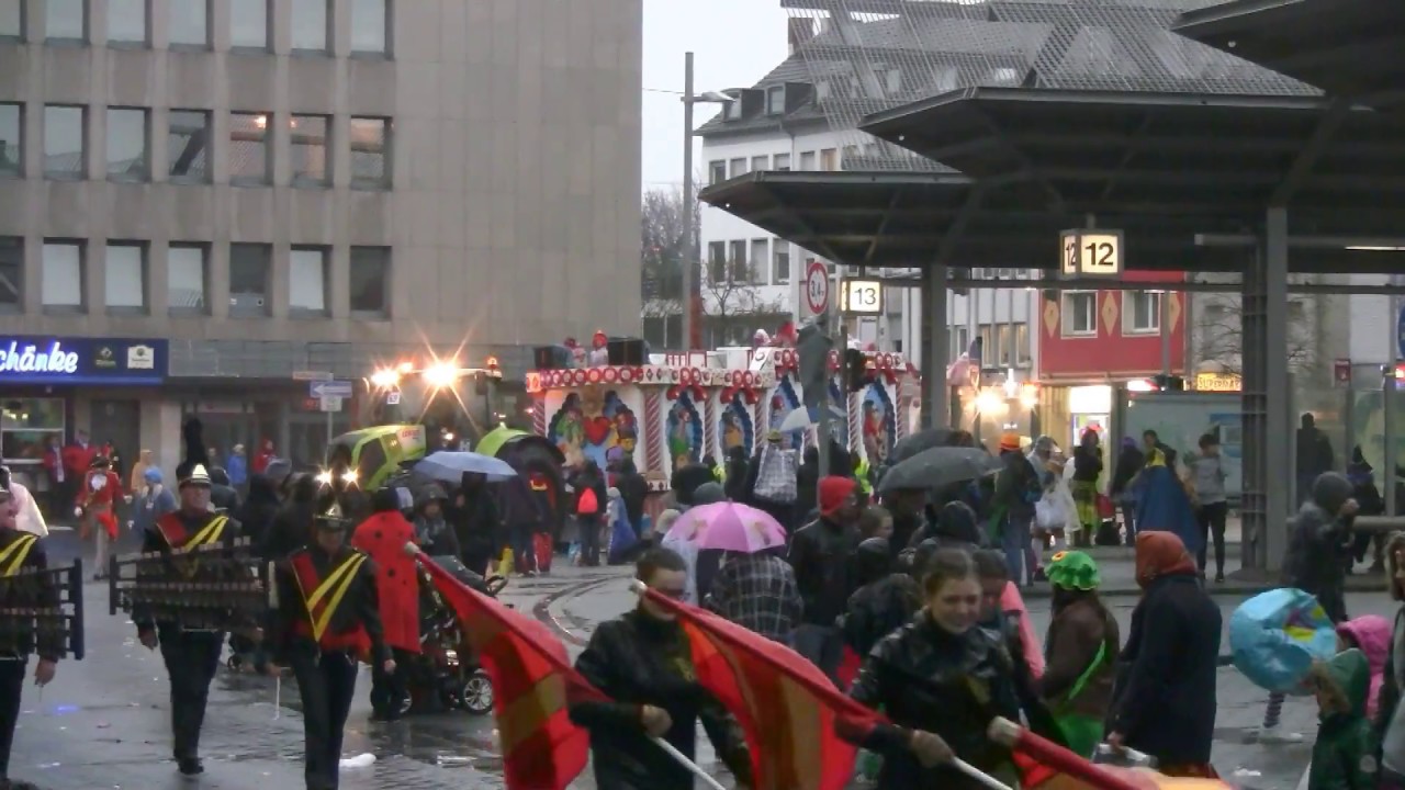 Veilchendienstagszug Mönchengladbach 28.02.2017 (Teil 8/8) Im Regen!