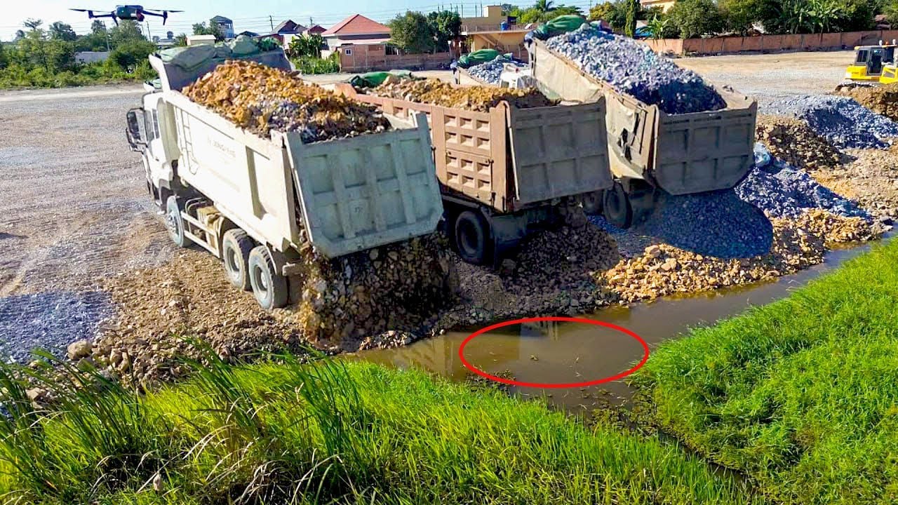 Amazing Actions !! Technique Work Push Rock Delete Lake SHANTUI Dozer Amazing Skills Truck 10 Wheel