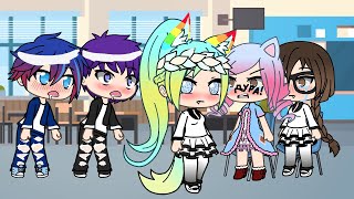 Видео Красивая ЛиСиЦа в школе людей//1 Серия// Gacha life (автор: Milka_ _Lab)