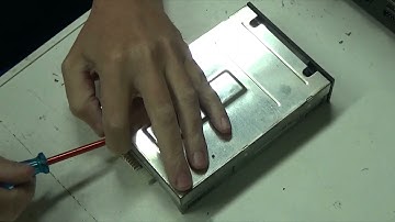 Modification for a Disk-drive in a Philips NMS 8250 / 8255 / 8280 MSX 2 Computer