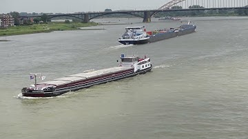 3. 14 minuten SCHEPEN kijken op de WAAL bij NIJMEGEN in 4K