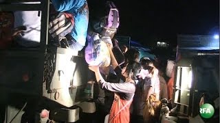 Cambodian Migrants Flee Thailand, Fearing Arrest